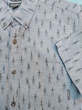 Eddie Bauer Short Sleeve Button Down L Men's, Kayak Novelty Print Blue Gray NWOT